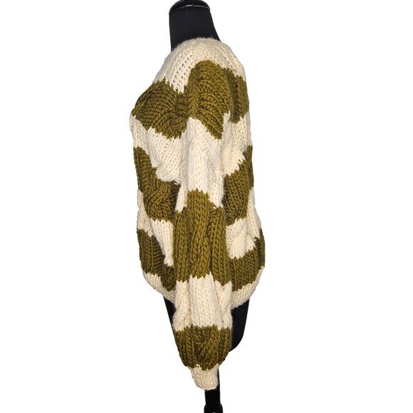 MIRSTORES Handknit Sweater Women's XS Oversized Chunky Cable Knit Fisherman Wool - Picture 4 of 9